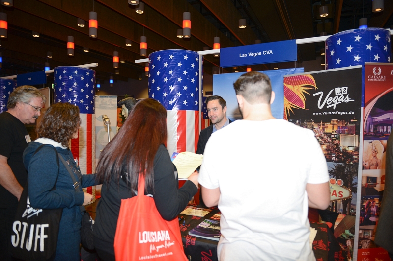 Visit USA Seminar 2015 (91)